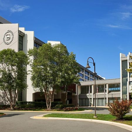 Sheraton Рэстон Экстерьер фото