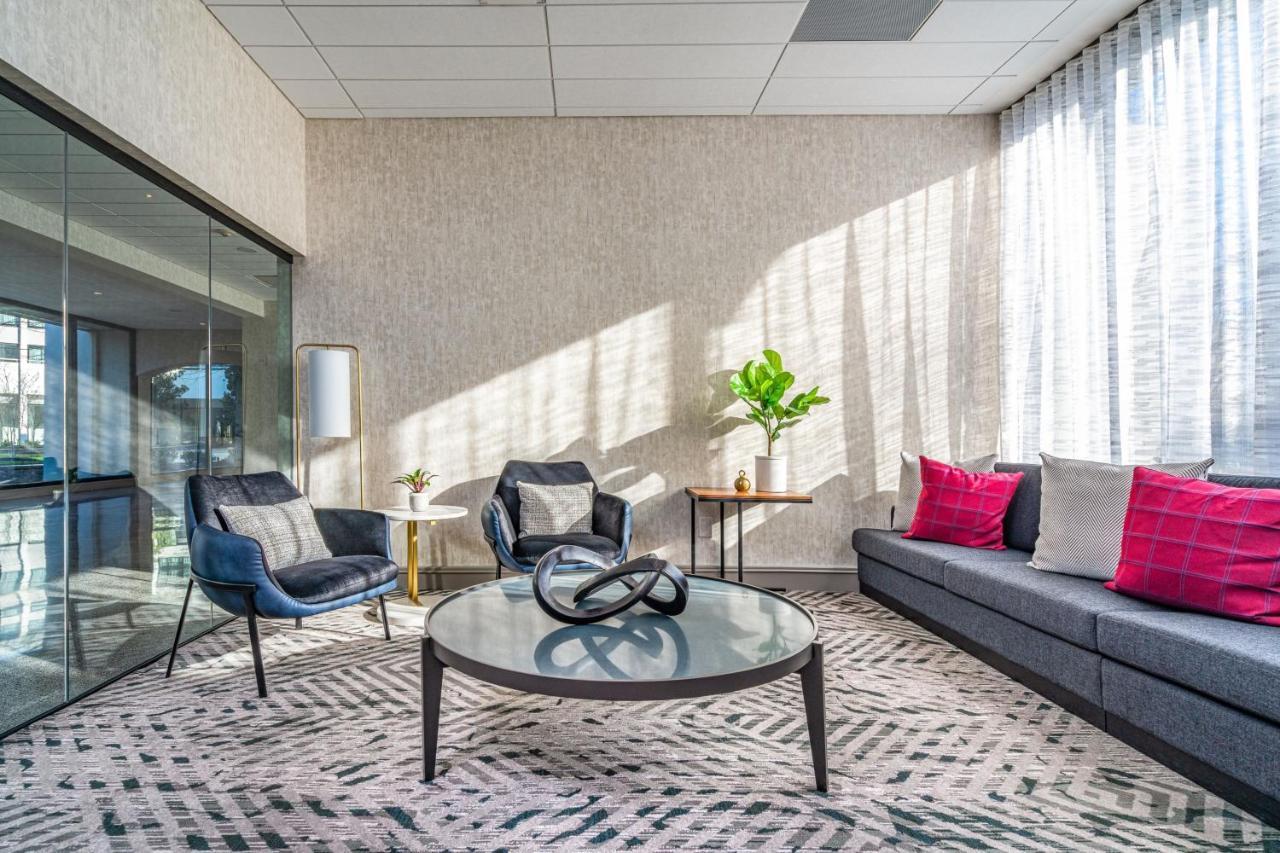 Sheraton Рэстон Экстерьер фото