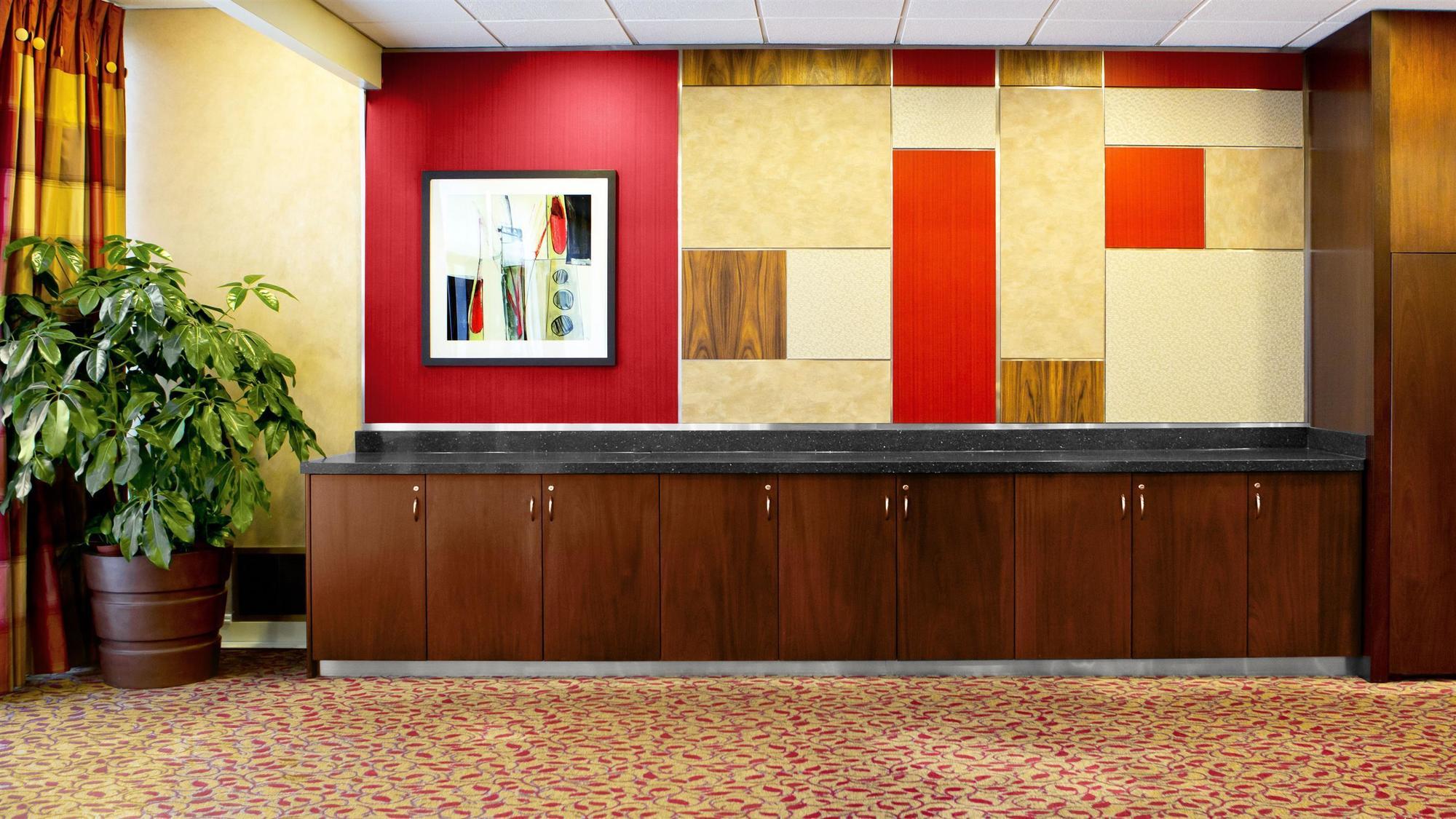 Sheraton Рэстон Экстерьер фото